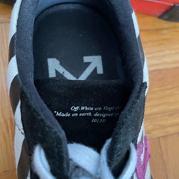 OFF-WHITE Arrows Vulc Low - SIZE 36 - Picture 7 of 10